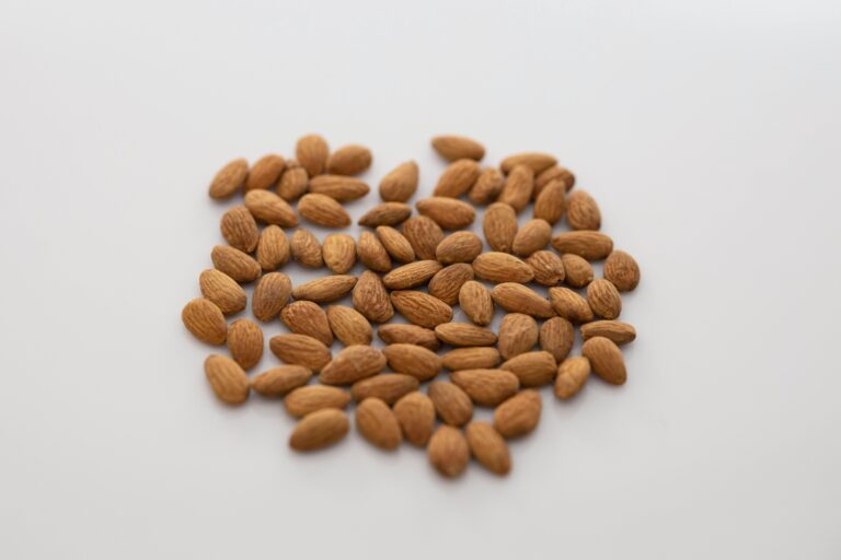 How Many Almonds to Eat Per Day